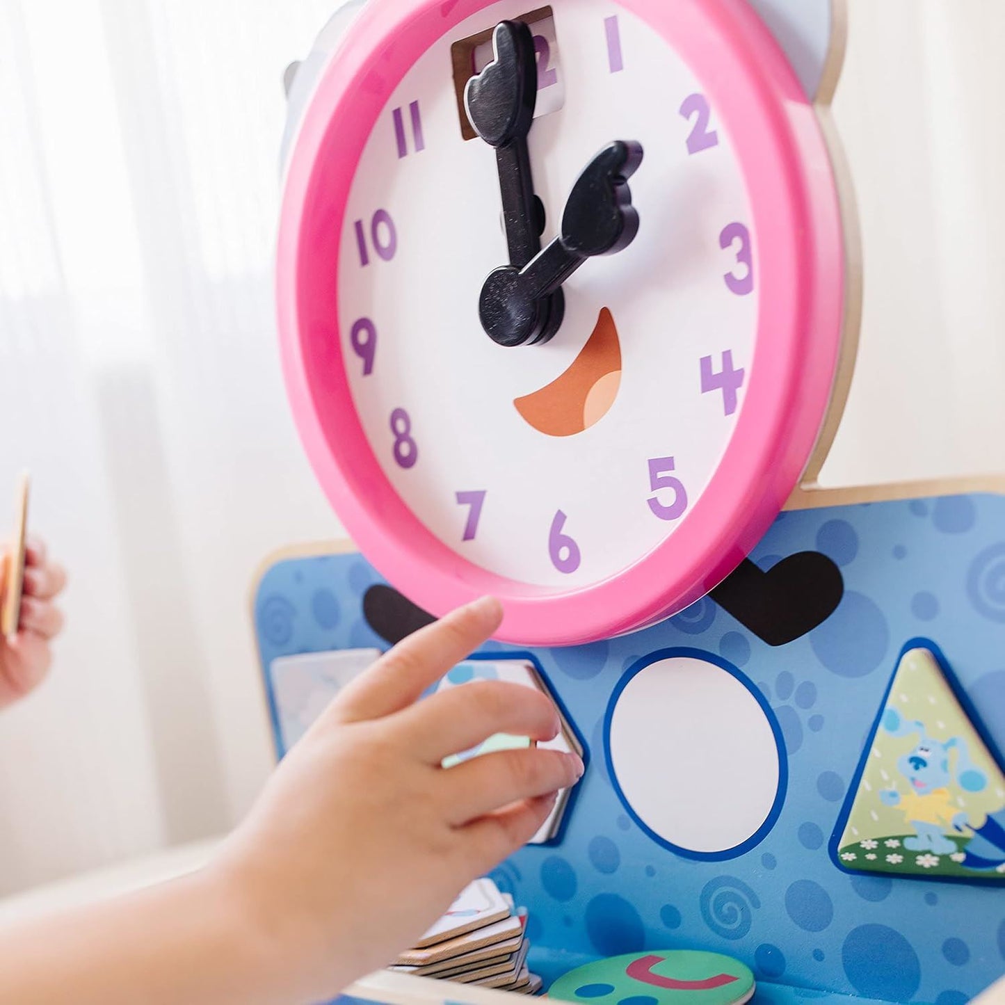Tickety Tock Magnetic Clock 33014 Blue's Clues & You! Wooden Clock (Melissa & Doug)