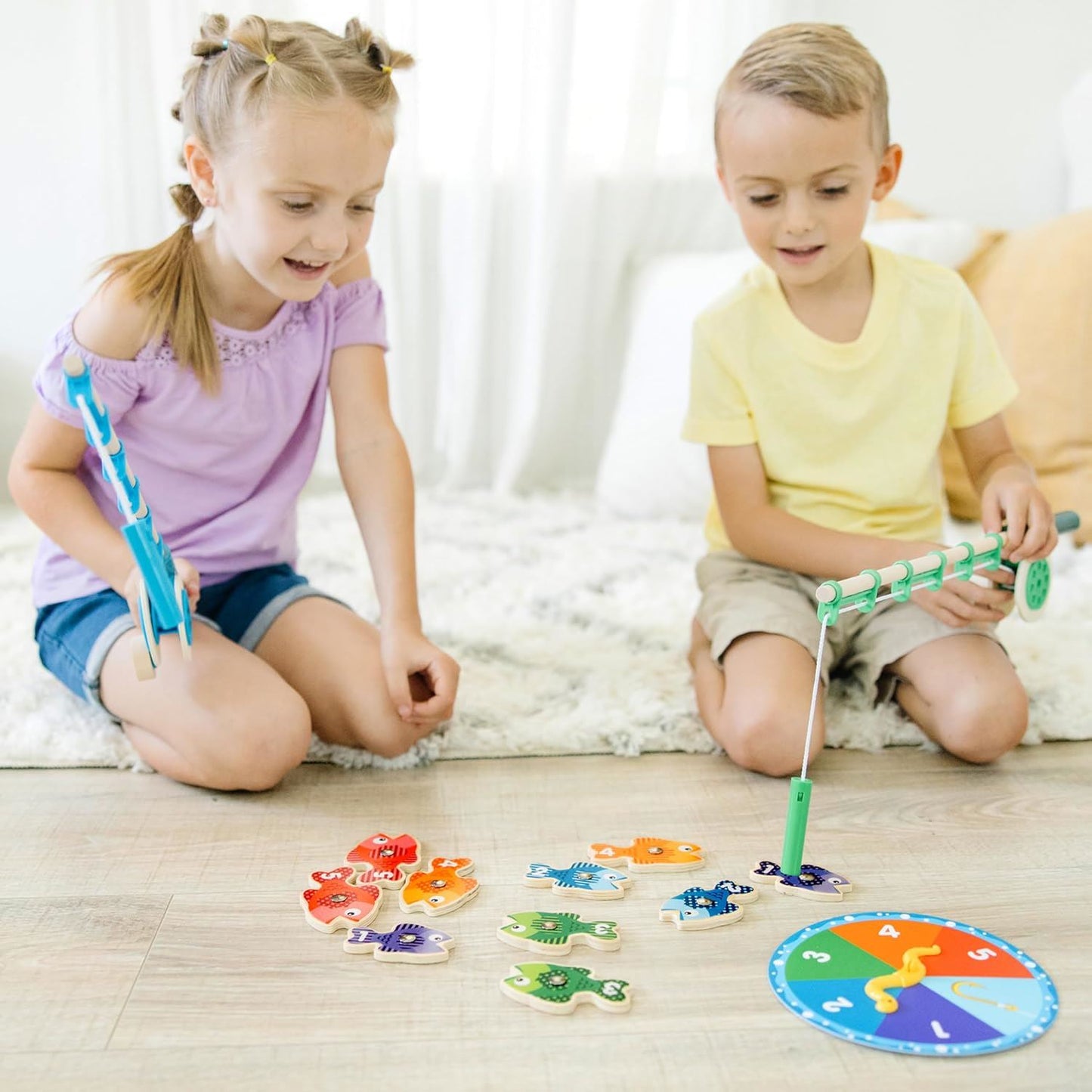 Catch & Count Fishing Game 96058 Wooden Magnetic Toy (Melissa & Doug)