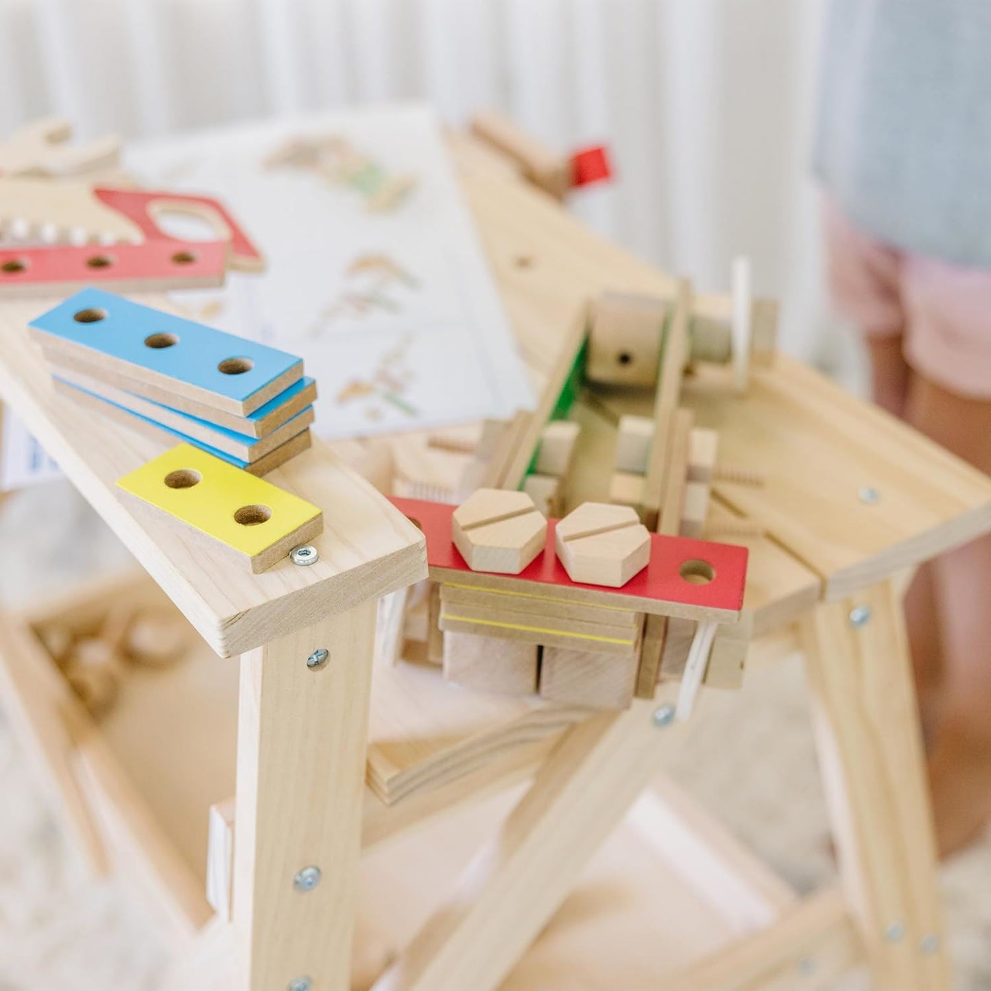 Wooden Project Workbench 96045 – Melissa & Doug Kids’ Wooden Tool Bench with Tools, Storage & Build-Your-Own Projects