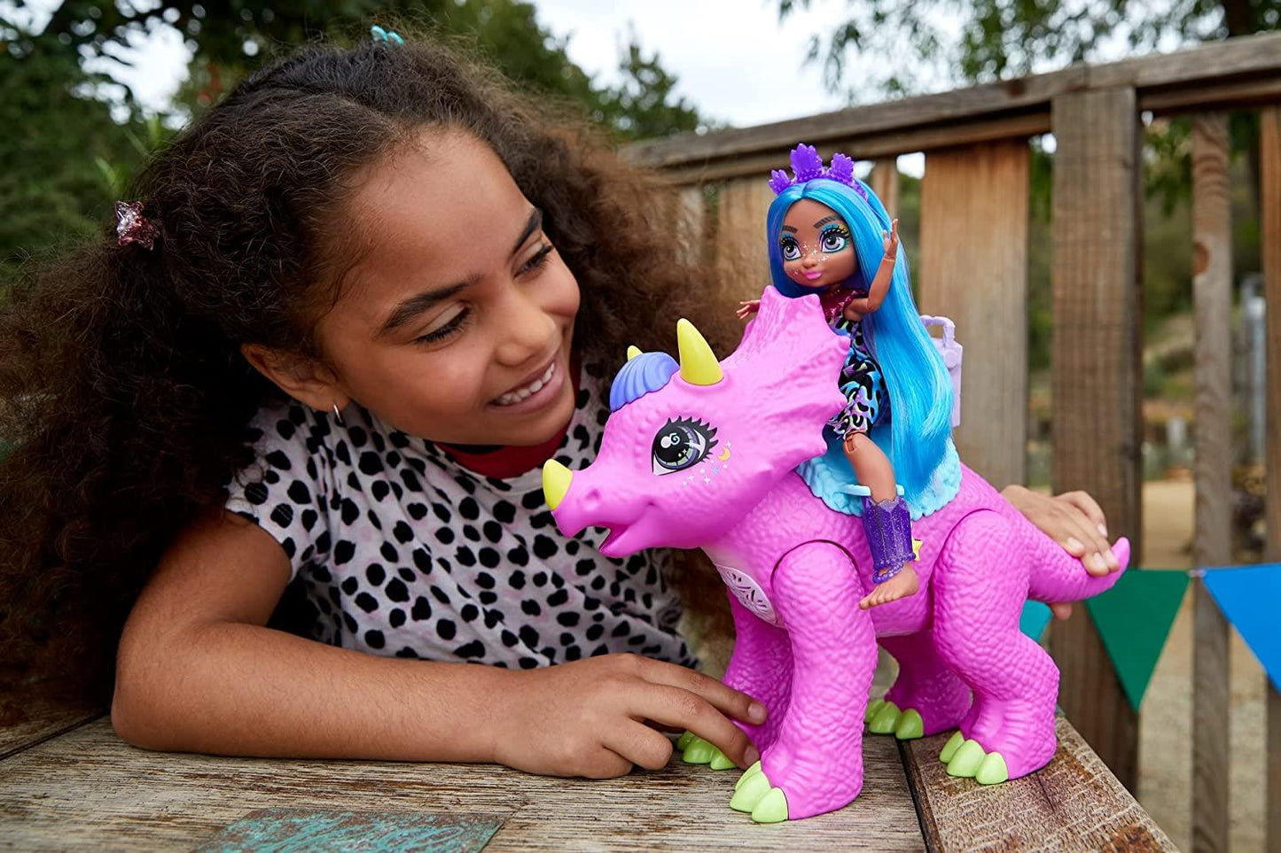Tella & Partyceratops Cave Club Dino Rockin' Party Doll Playset Sounds Lights