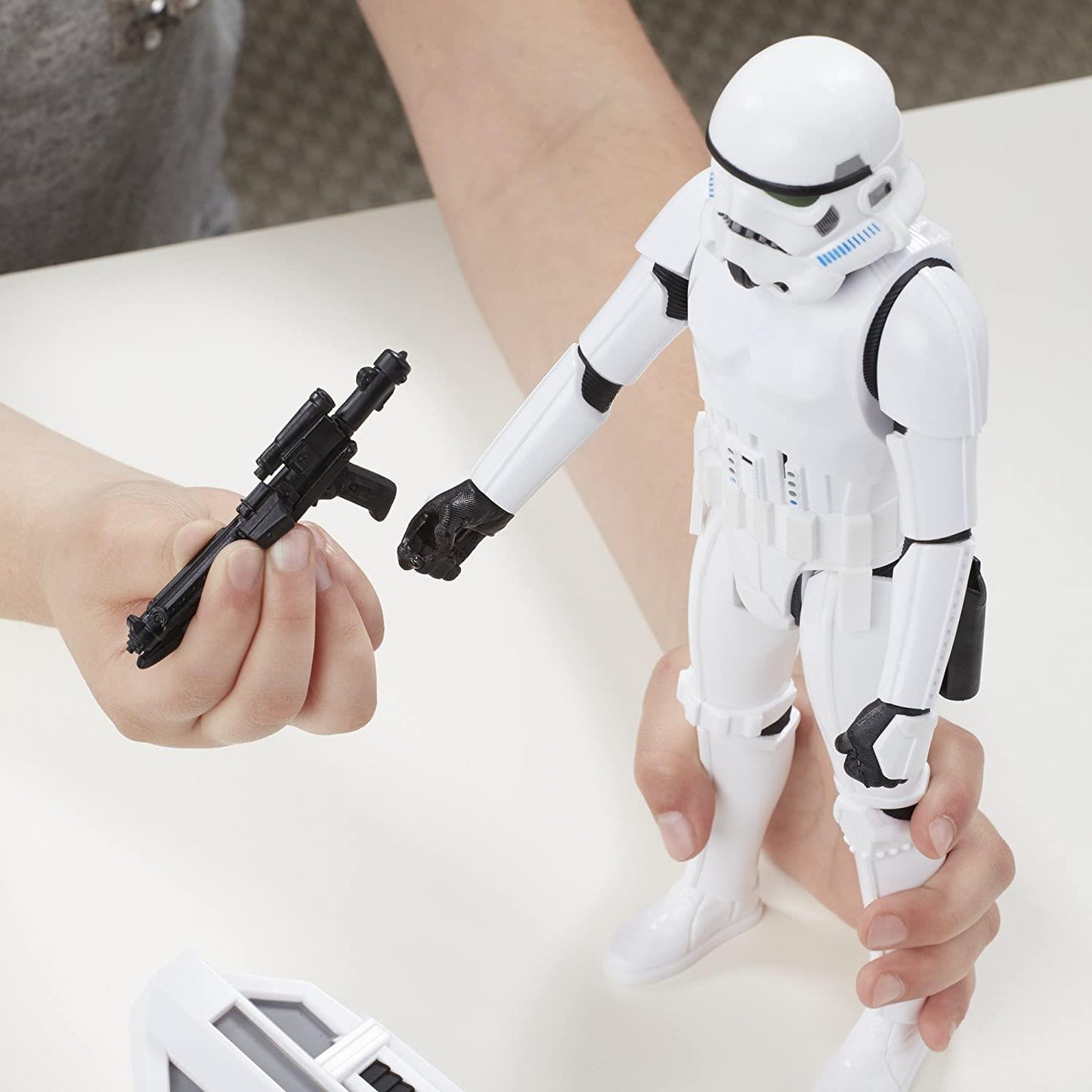 FRENCH LANGUAGE Interactech IMPERIAL STORMTROOPER Talking Action Figure Star Wars